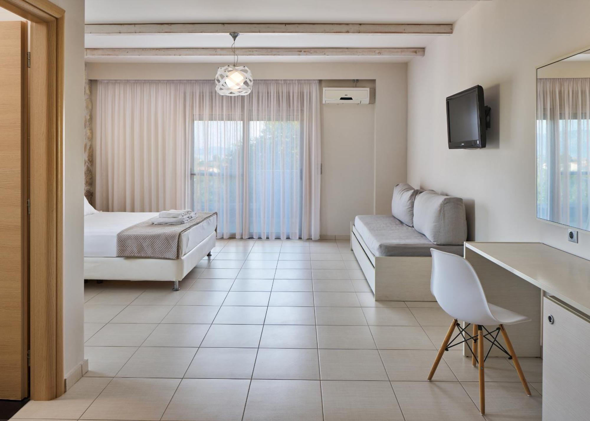 Altamar Hotel Пефки Екстериор снимка